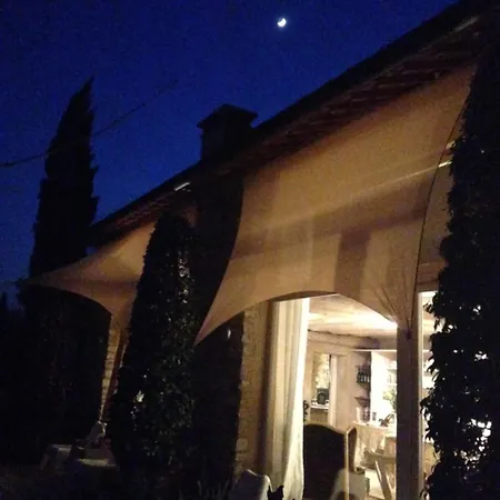 Calvenere אכסניה