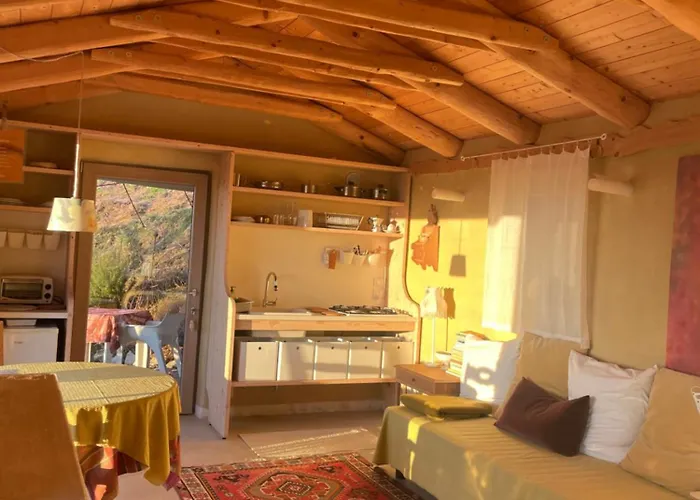 Calvenere بيت خشبي